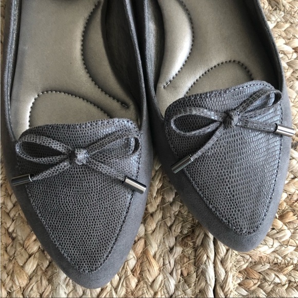 COACH Pointed Toe Flats - Picture 3 of 7